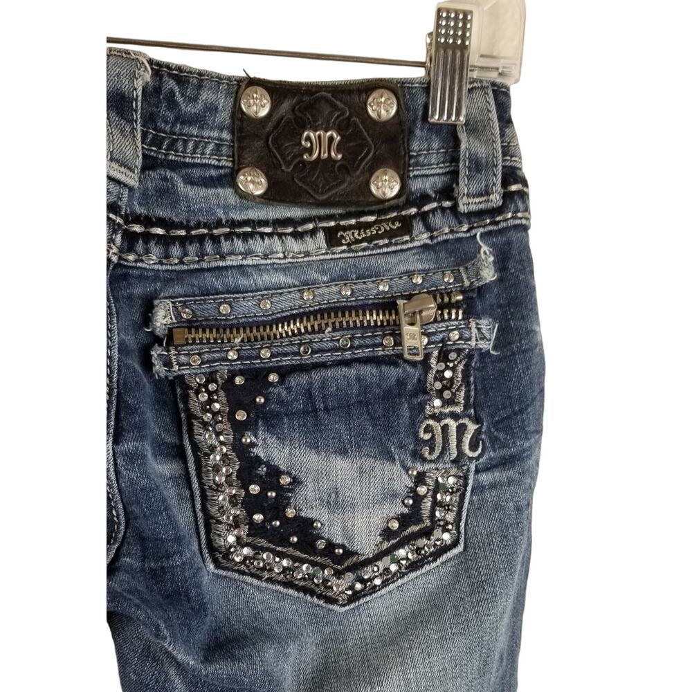 Miss Me Whistering Factory Distressed Straight Leg Women's Jean's 27